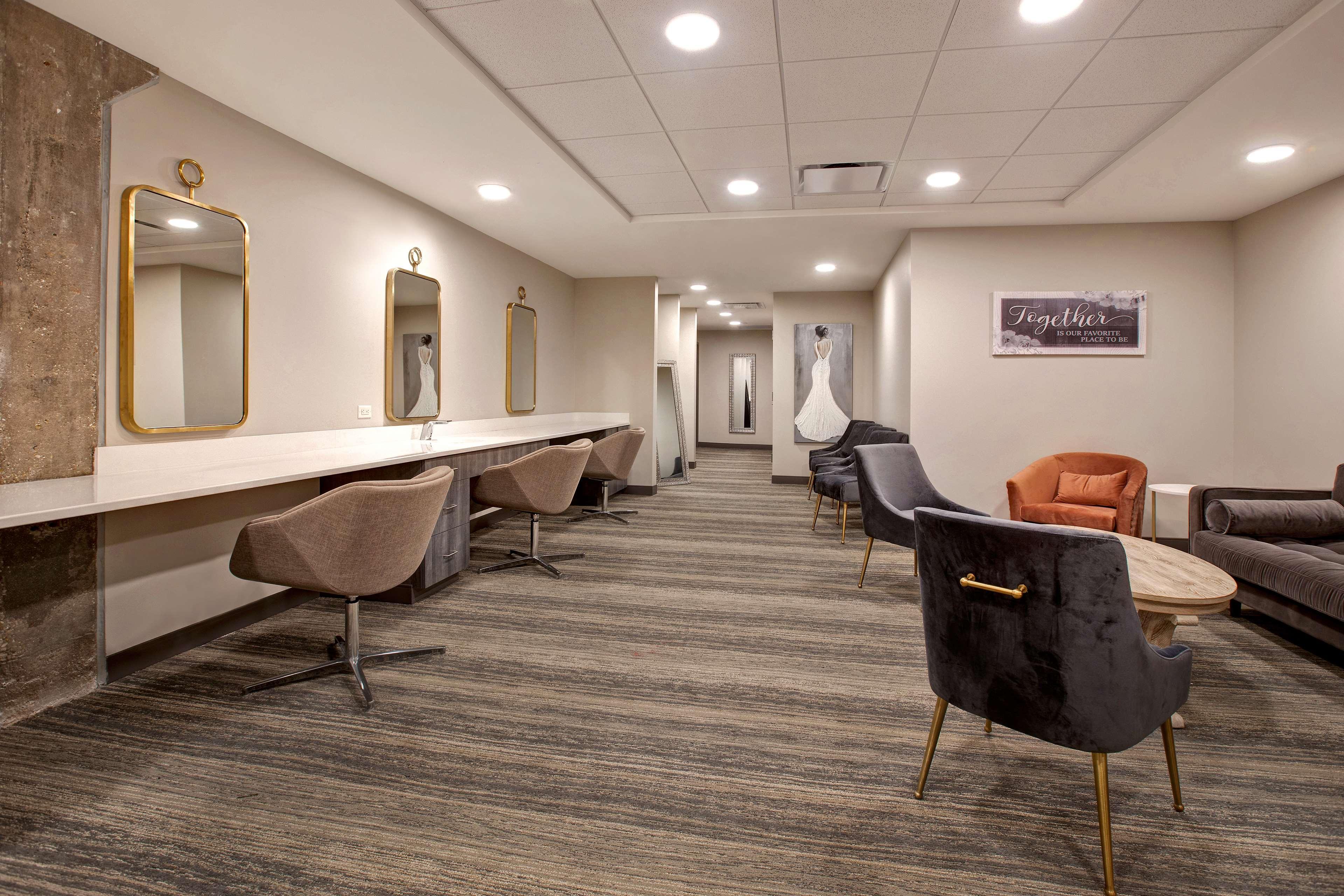 Embassy Suites By Hilton Rockford Riverfront Dış mekan fotoğraf