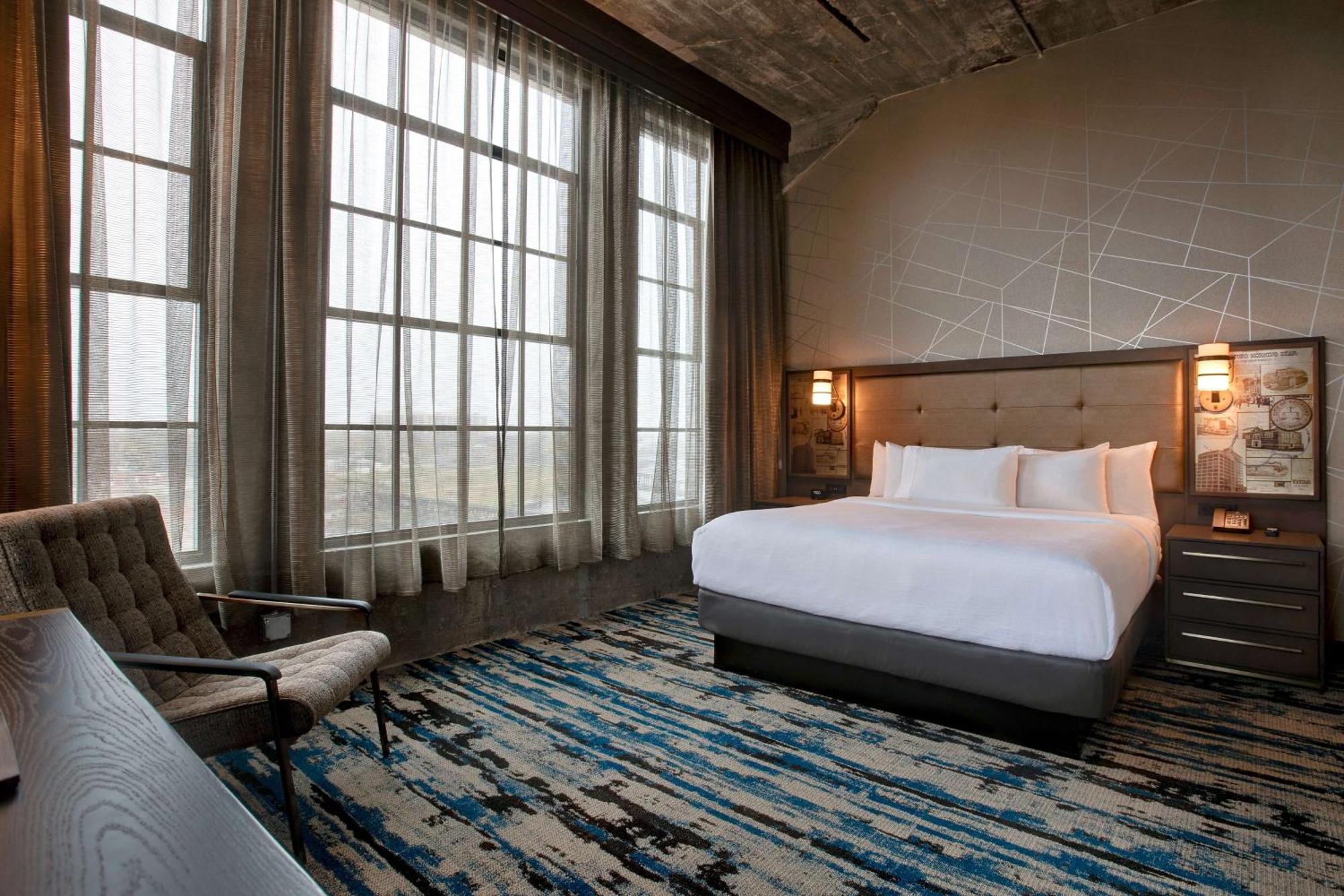 Embassy Suites By Hilton Rockford Riverfront Dış mekan fotoğraf